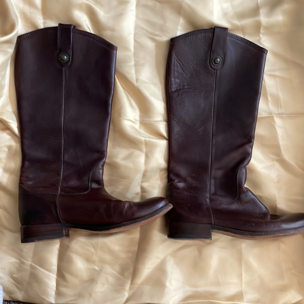 Frye Dark Brown riding boot. Slip on.